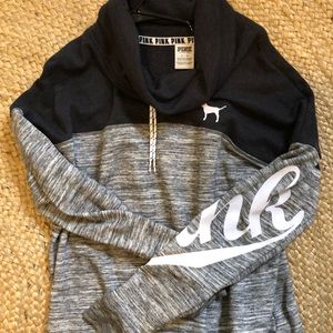 Victoria’s Secret PINK Pull Over